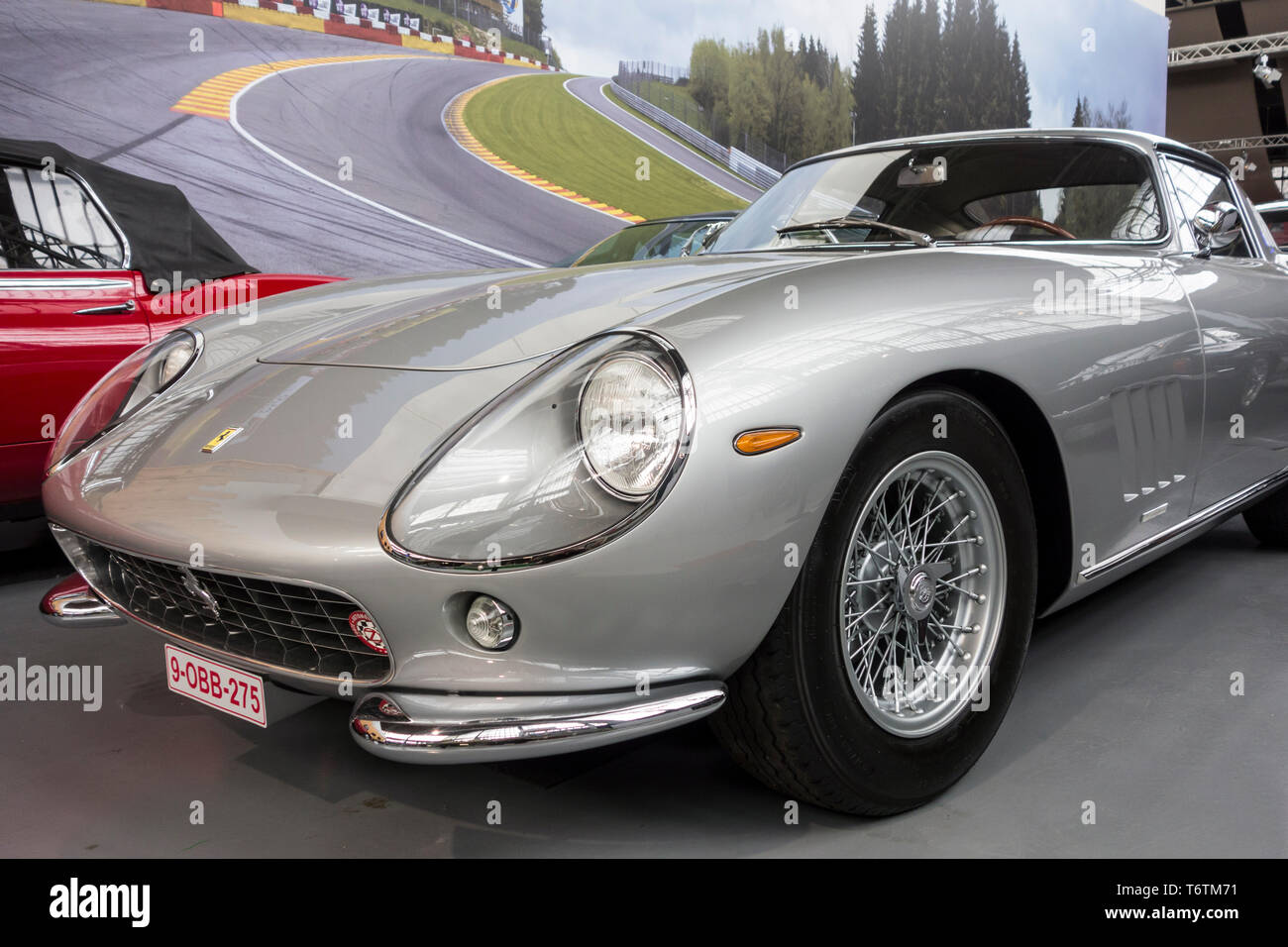 1965 Ferrari 275 GTB, vintage Italian V12-powered coupé deux places à l'Autoworld, musée de l'automobile classique à Bruxelles, Belgique Banque D'Images
