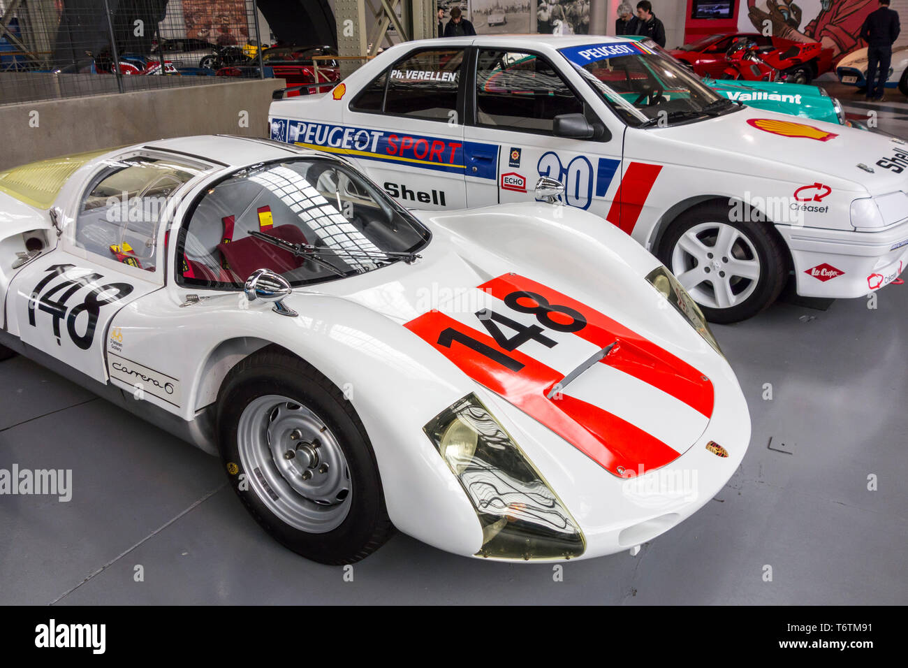 1966 Porsche 906 Carrera 6, rue-légal allemand voiture de sport à Autoworld, musée de l'automobile classique à Bruxelles, Belgique Banque D'Images