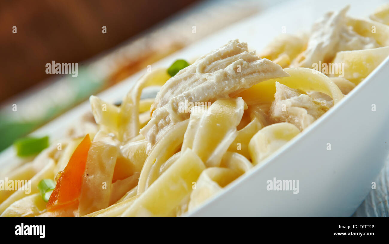 Tourte au poulet Fettuccine Banque D'Images