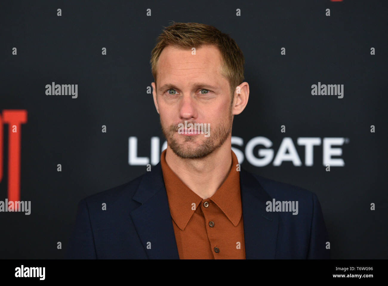 Alexander Skarsgard assiste à la première de "Long Shot" à AMC Lincoln Square Theatre le 30 avril 2019 à New York. Banque D'Images