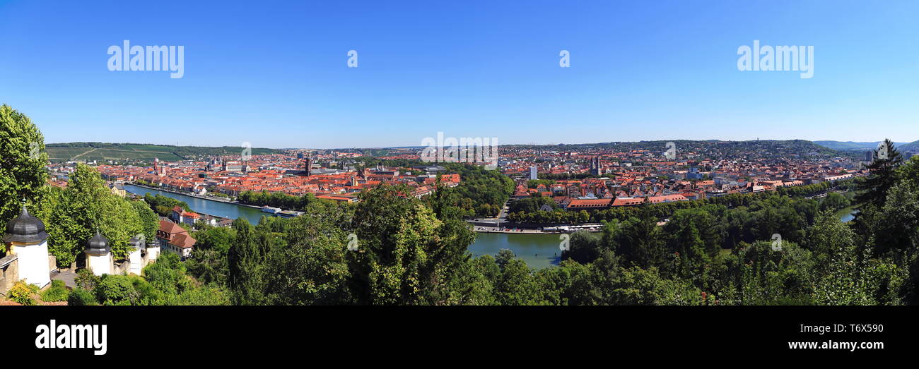 Würzburg est une ville d'Allemagne avec de nombreuses attractions historiques Banque D'Images