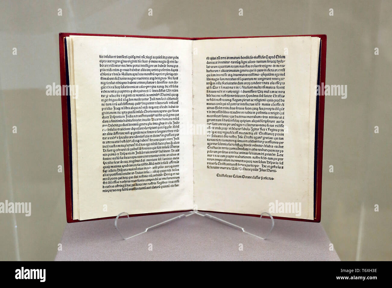 Copie d'une missive écrite par Cristoforo Colombo, à informer la Reine Isabel d'Espagne qu'il avait découvert un nouveau pays (Nord). La lettre a été volée et Florence trouvés en Amérique en 2016 Rome 3 mai 2019. Palais du Quirinal. Aperçu de l'exposition 'L'art de sauvetage art' , une collection d'œuvres antiques, peintures, statues, bijoux et objets en terre cuite sauvés de la commande des Carabiniers pour la protection du patrimoine culturel en 50 ans. Bon nombre de ces œuvres ont été volés à commission pour les collections privées. Samantha di Photo/Insidefoto Zucchi Banque D'Images