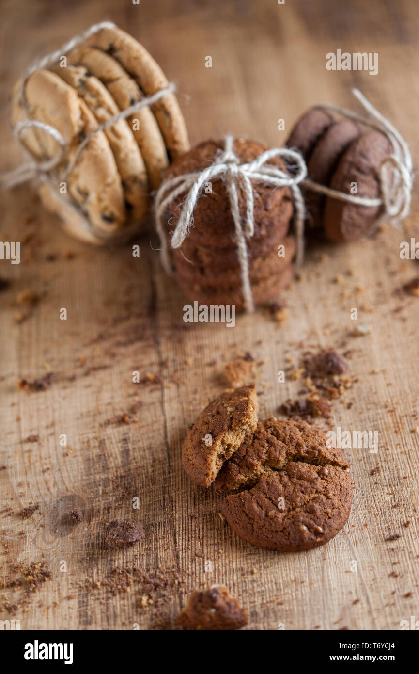 Divers sablés, biscuits d'avoine, pépites de chocolat biscuit. Banque D'Images