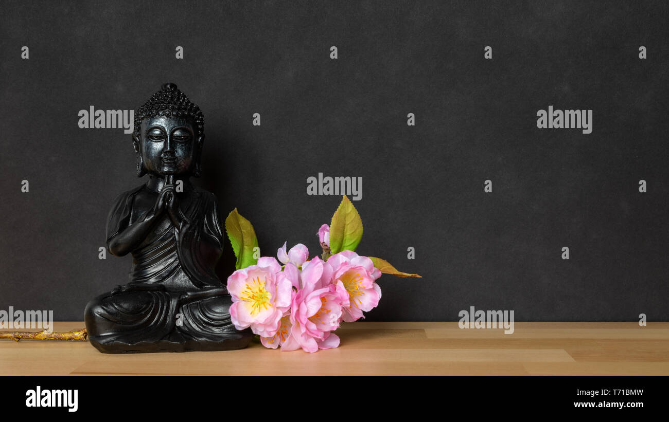 Statue de Bouddha signe pour la paix et la sagesse Banque D'Images