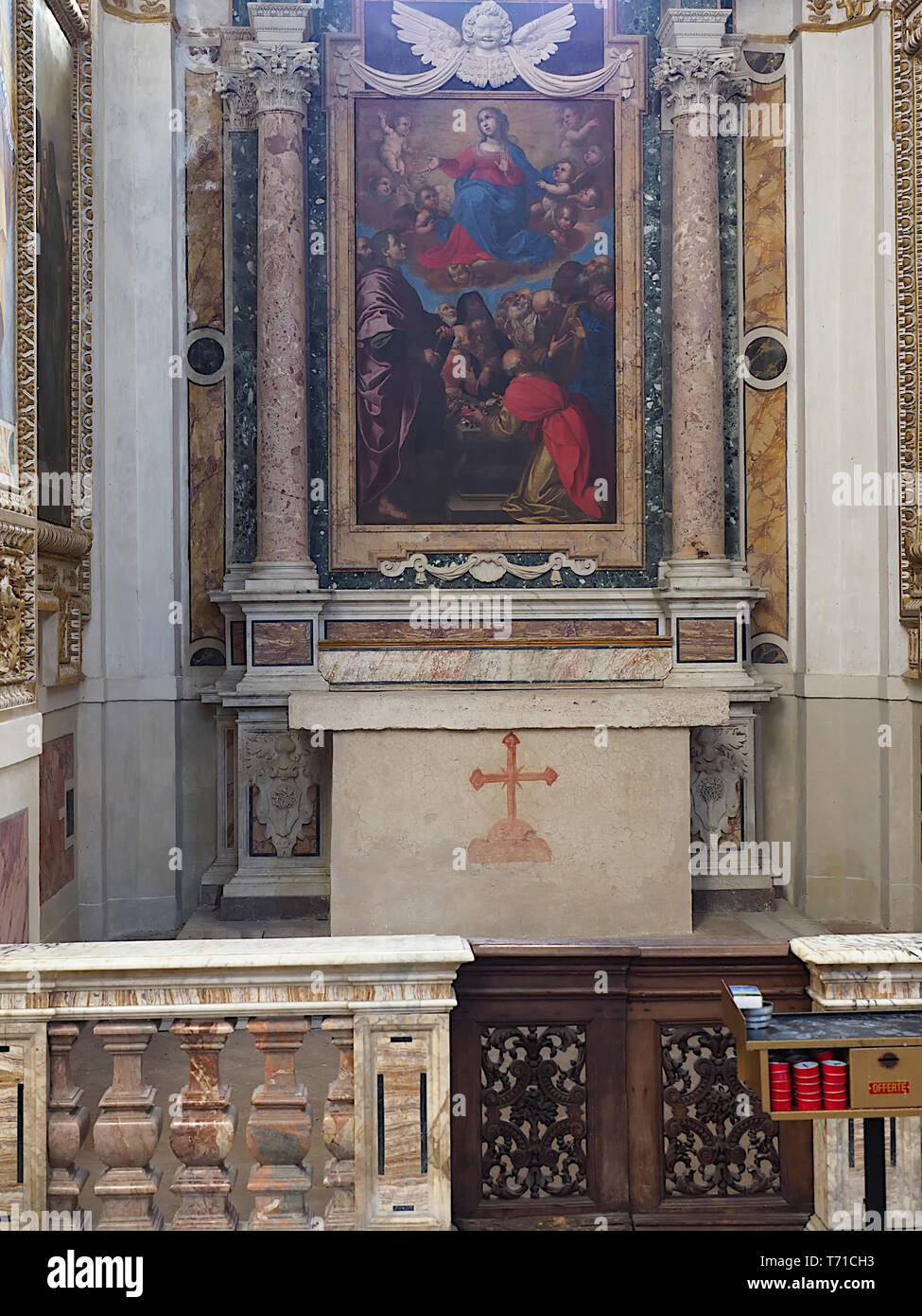 Todi Ombrie Italie. Cappella dell'Assunta - Chapelle de l'Assomption XVII siècle. La chapelle est entièrement dédiée à Sainte Marie et décorées w Banque D'Images