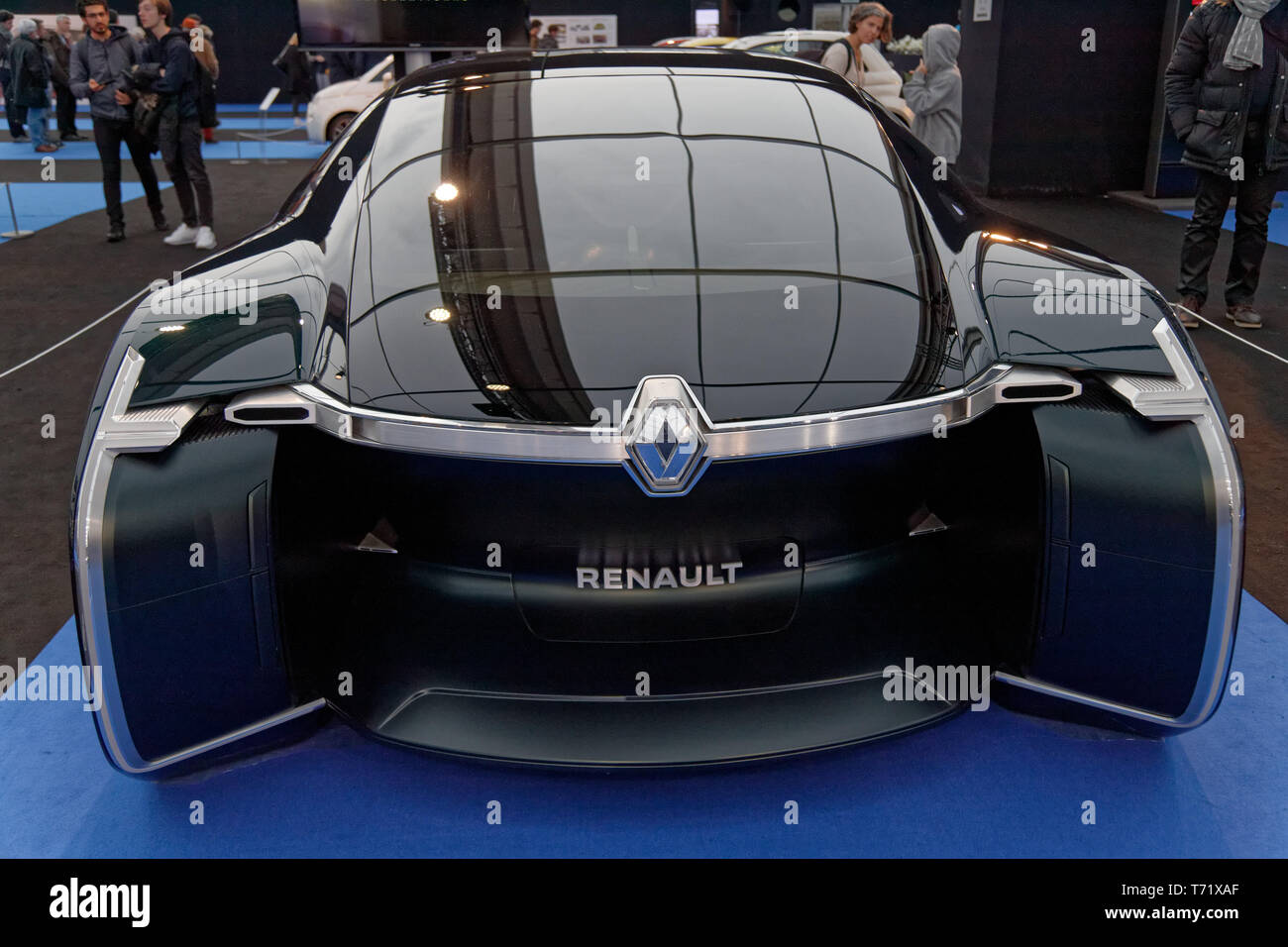 EZ-Renault Ultimo, Grand Prix Creativ' expérience à la 34e Festival Automobile International.Credit : Veronique Phitoussi/Alamy Stock Photo Banque D'Images