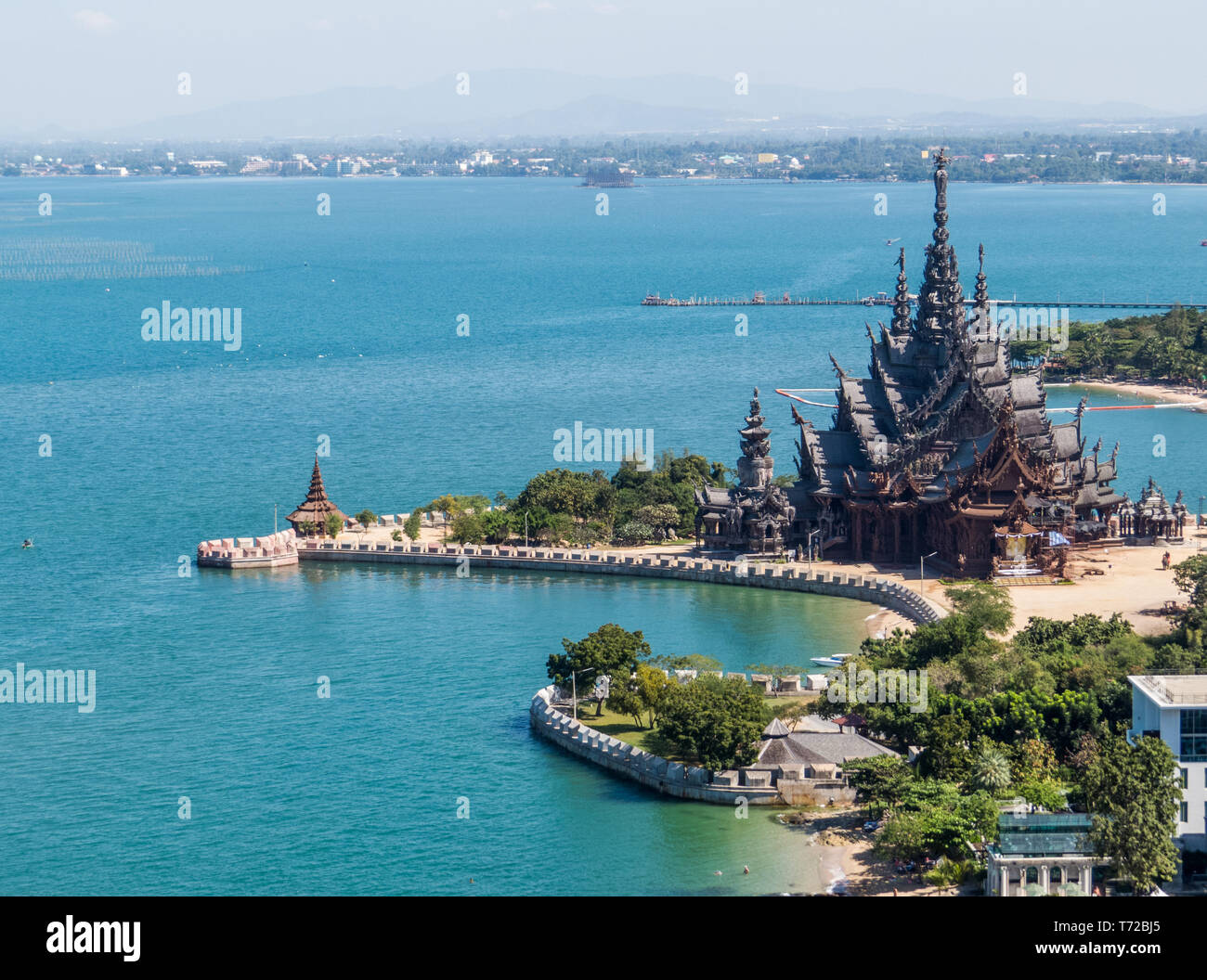 Vue aérienne de sanctuaire de la Vérité à Pattaya, Thaïlande Banque D'Images
