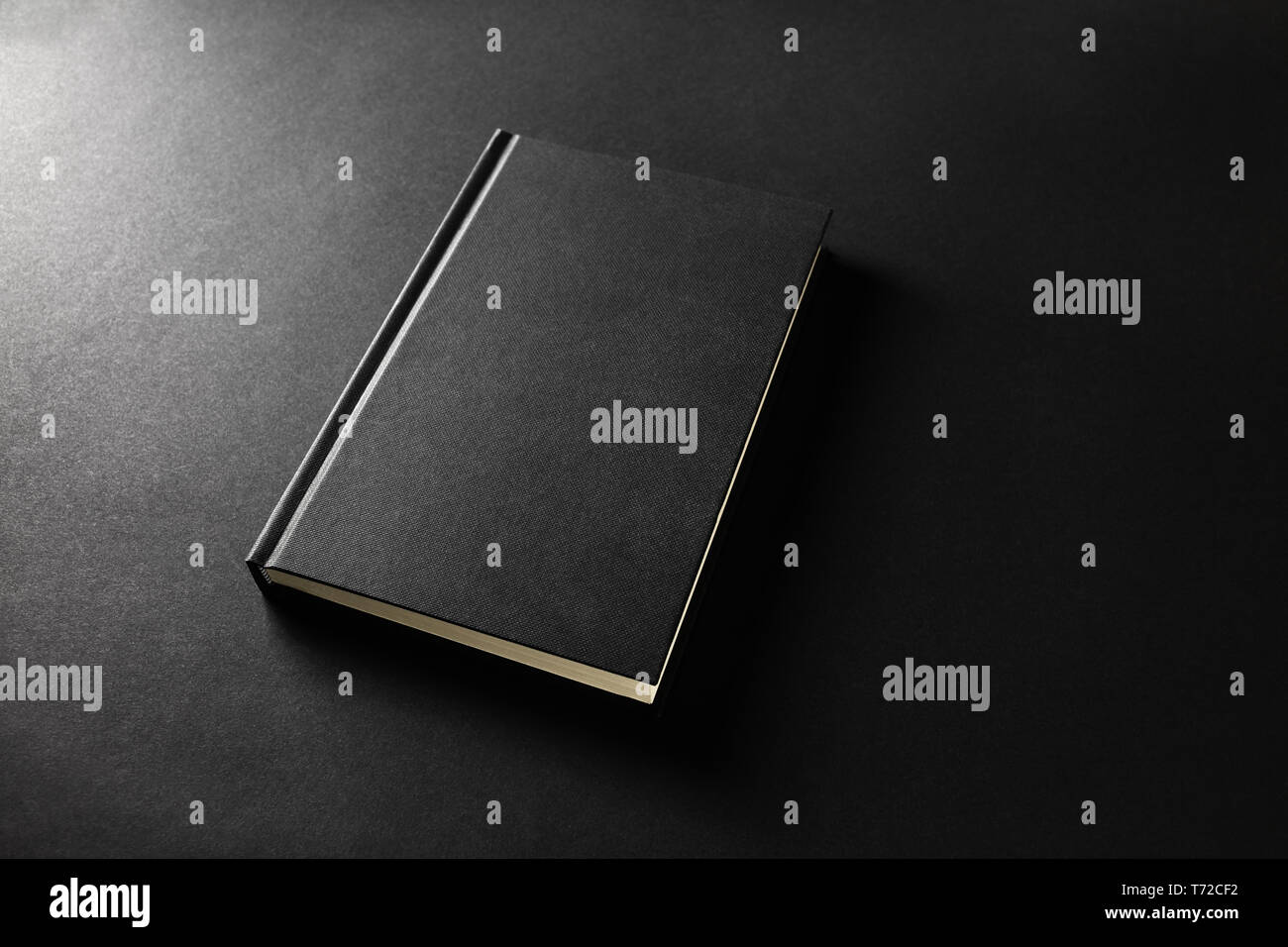 Livre noir blanc Banque D'Images