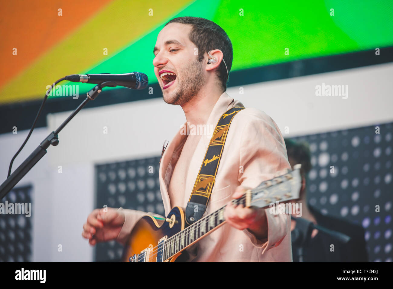 Roma, Italie. 01 mai, 2019. La Rappresentante di lista est un groupe de musique italien formé en 2011 de la rencontre entre Veronica Lucchesi et Dario Mangiaracina. Parmi les groupes émergents ont été la véritable révélation de cette édition du Concertone di Roma. La 'May Day' Concert est un événement organisé chaque année à Rome par les syndicats CGL, CISL et UIL pour célébrer les droits des travailleurs avec la musique. Credit : Luigi Rizzo/Pacific Press/Alamy Live News Banque D'Images