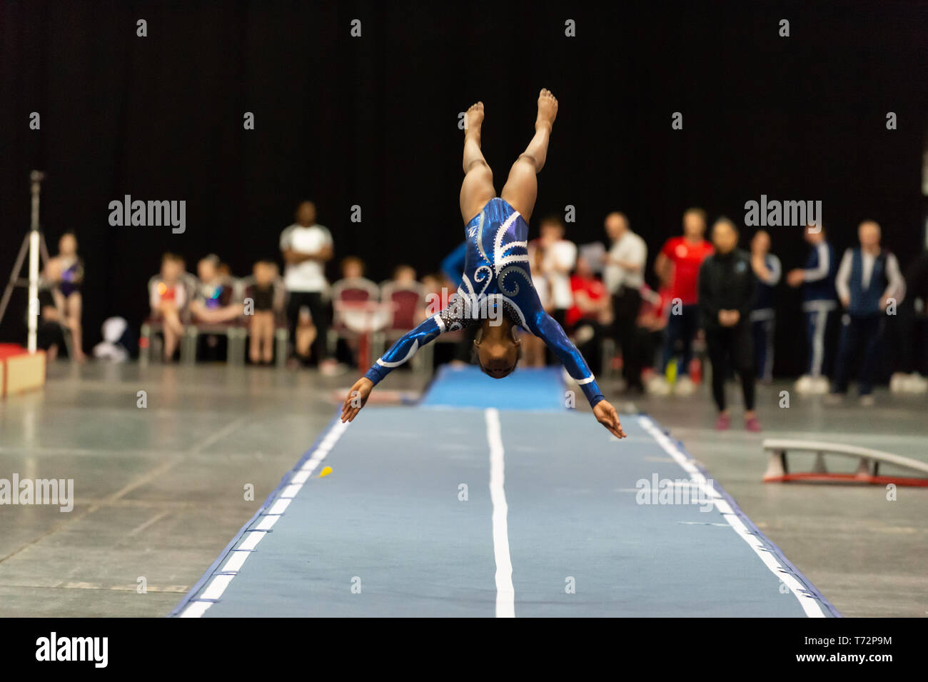 Telford, England, UK. 27 avril, 2018. Kwaama Sensie (Saphir Gymnastics Club) en action au cours de séries 1 à l'Telford International Centre, Telford, Royaume-Uni. Banque D'Images