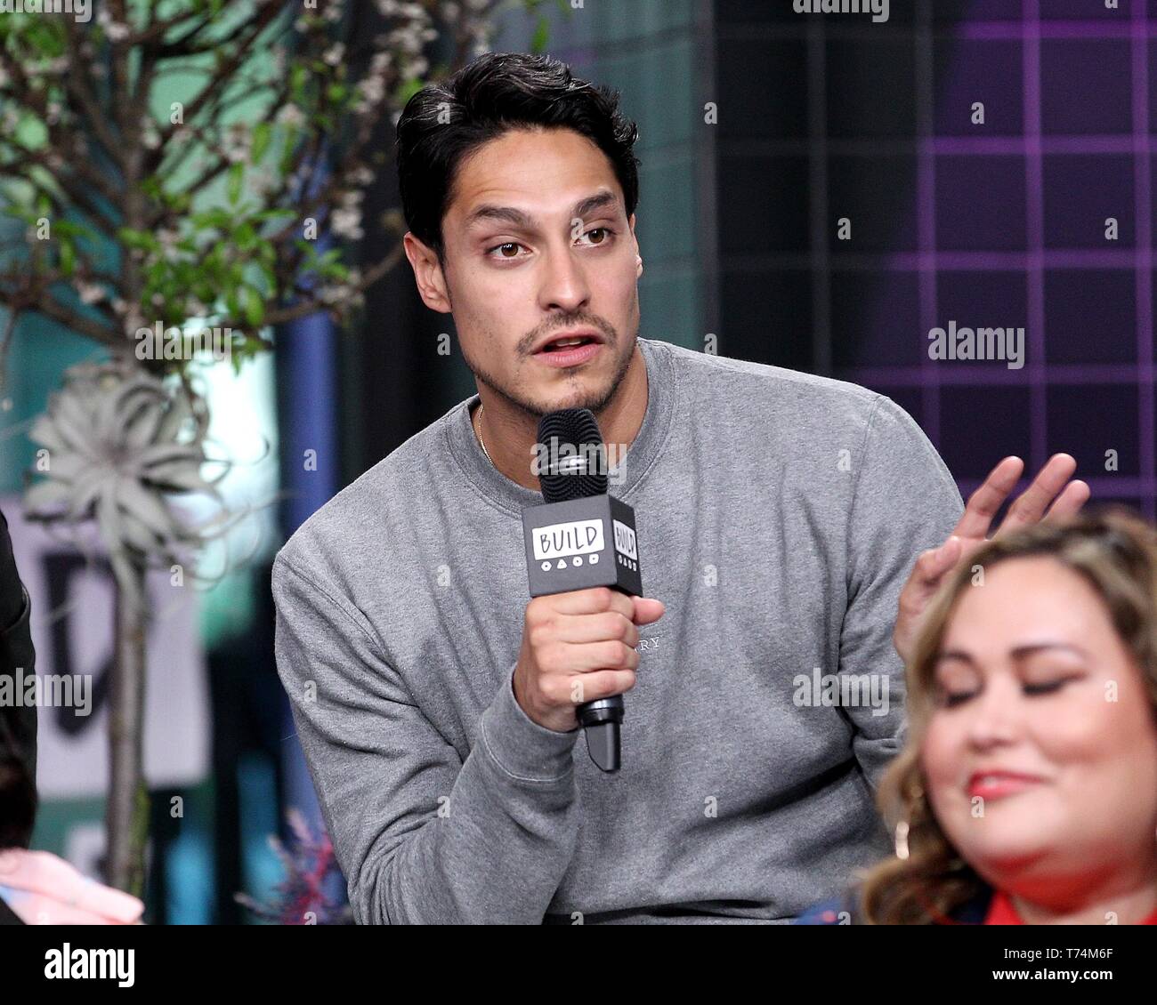 New York, NY, USA. 3 mai, 2019. Carlos Miranda à l'intérieur pour construire AOL Celebrity Series Candids - FRI, AOL Construire Series, New York, NY Le 3 mai 2019. Crédit : Steve Mack/Everett Collection/Alamy Live News Banque D'Images