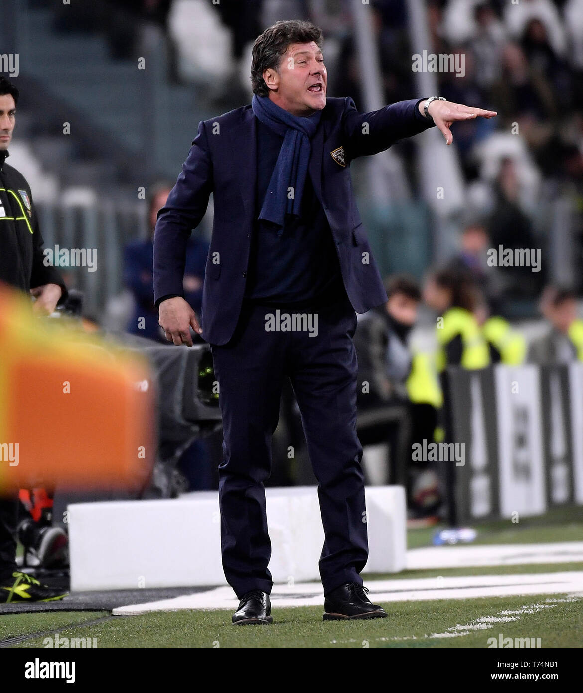 Turin, Italie. 3 mai, 2019. Torino entraîneur en chef Walter Mazzarri lors d'une série de gestes un match de foot entre FC Juventus et Torino à Turin, Italie, le 3 mai 2019. Le match s'est terminé 1-1. Credit : Alberto Lingria/Xinhua/Alamy Live News Banque D'Images