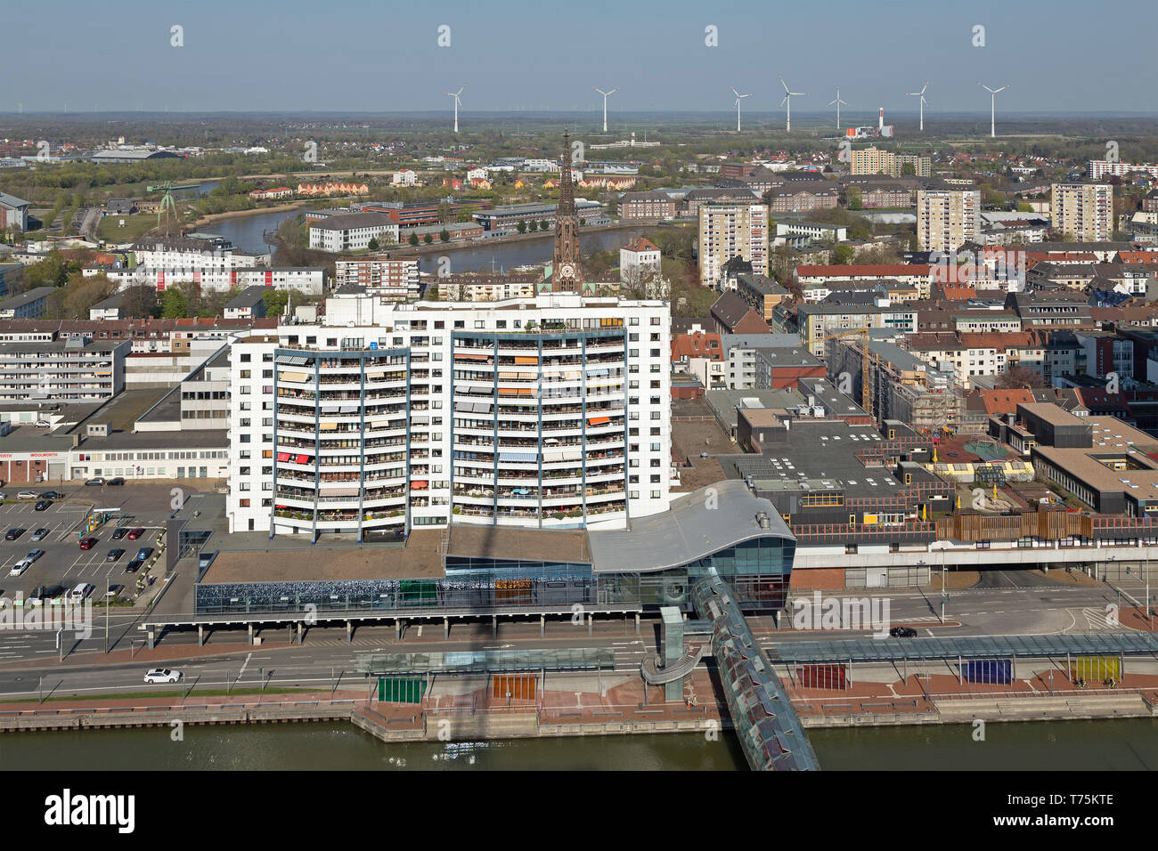 Avis de Columbus Centre à partir de la plate-forme d'observation de l'ATLANTIC Hotel Sail City, Bremerhaven, Brême, Allemagne Banque D'Images