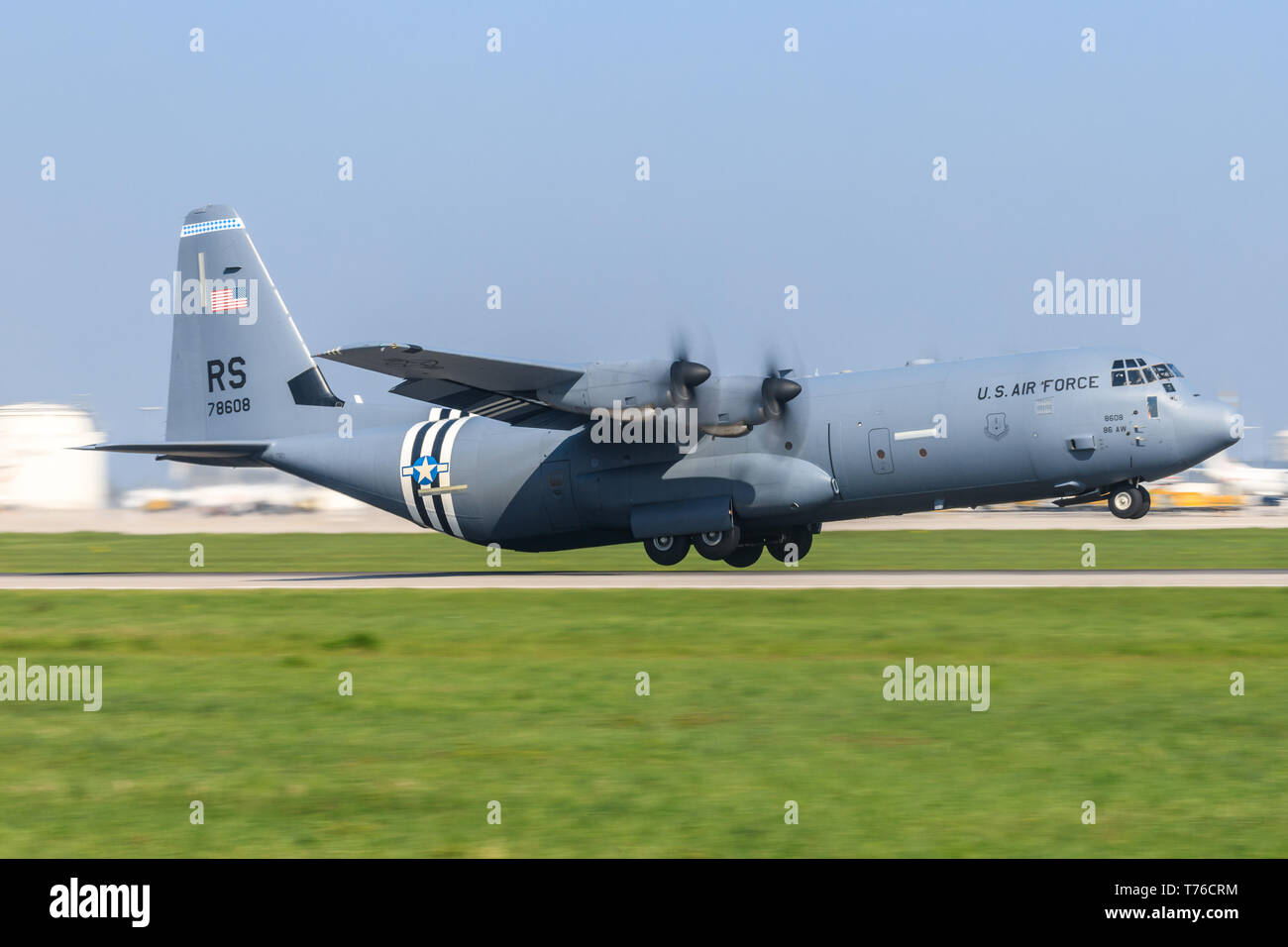 Stuttgart/Allemagne, 27 Mai 2019 : Hercules C130 de l'USAF dernier vol à l'aéroport de Stuttgart. Banque D'Images