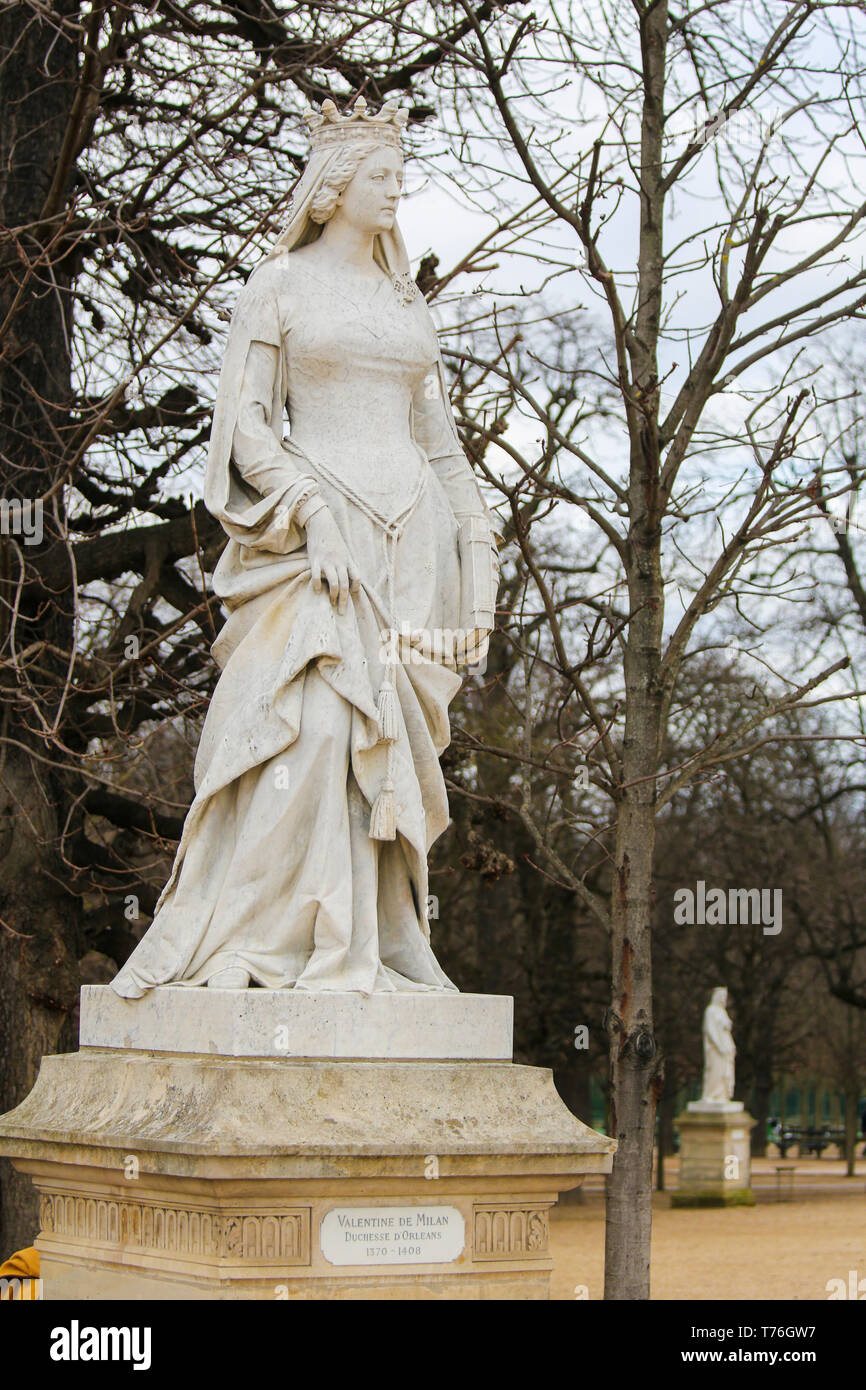 Statue de Valentina Visconti, duchesse d'Orléans dans le Jardin du Luxembourg, Paris, France Banque D'Images