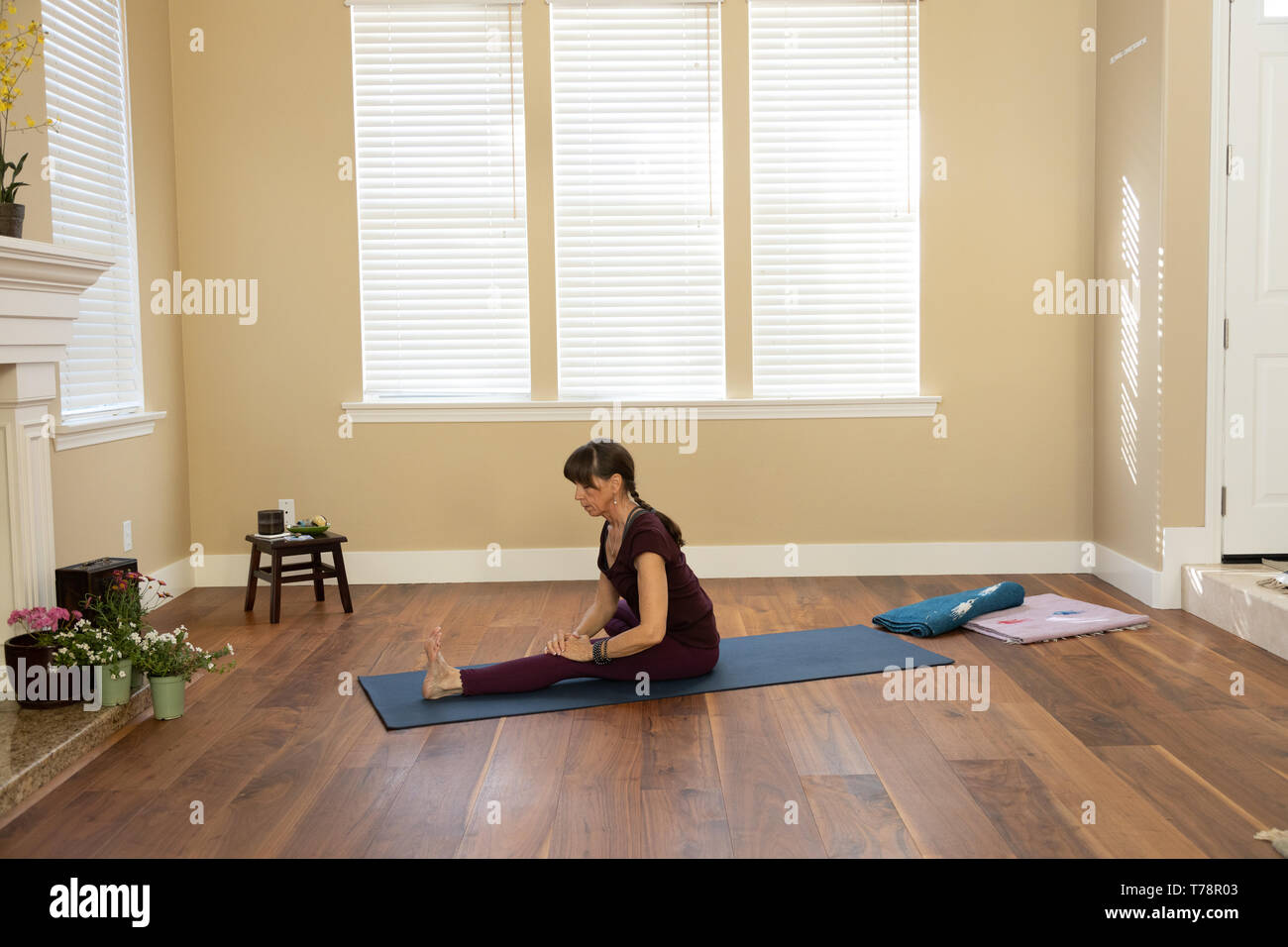 Maha Mudra yoga pose Banque D'Images