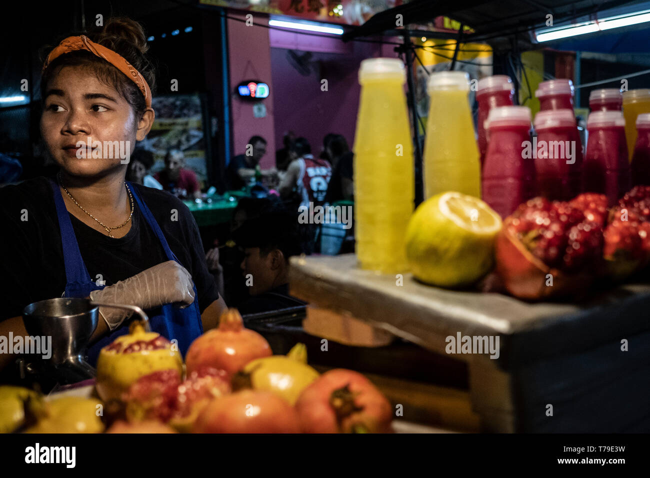 Bangkok, Thaïlande - 02 septembre 2018 : jus frais stand à Bangkok's Chinatown Banque D'Images