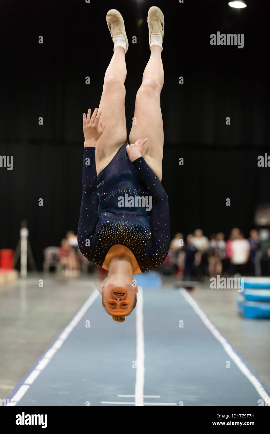 Telford, England, UK. 27 avril, 2018. Une gymnaste du Club de gymnastique de Wakefield en action au cours de séries 1 à l'Telford International Centre, Telford, Royaume-Uni. Banque D'Images