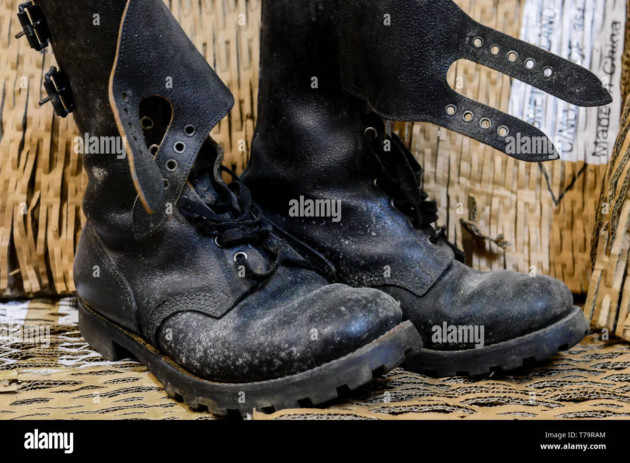 Une paire de Rangers, bottes militaires français, Lyon, France Photo Stock  - Alamy