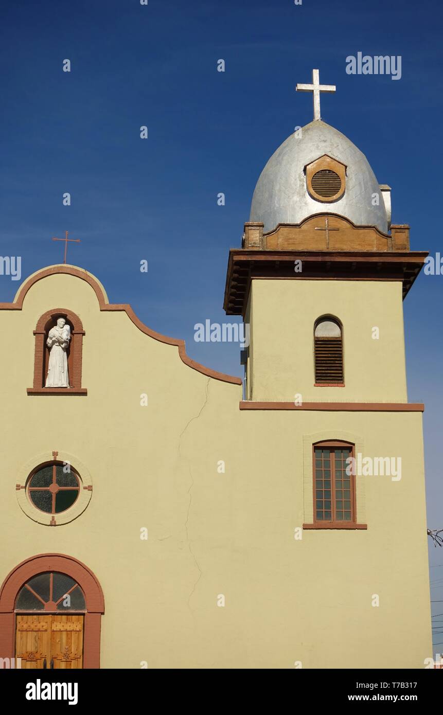 EL PASO, TX - 23 MAR 2019- Vue du monument Ysleta Mission church situé dans l'Ysleta del Sur Pueblo à El Paso, au Texas. Banque D'Images