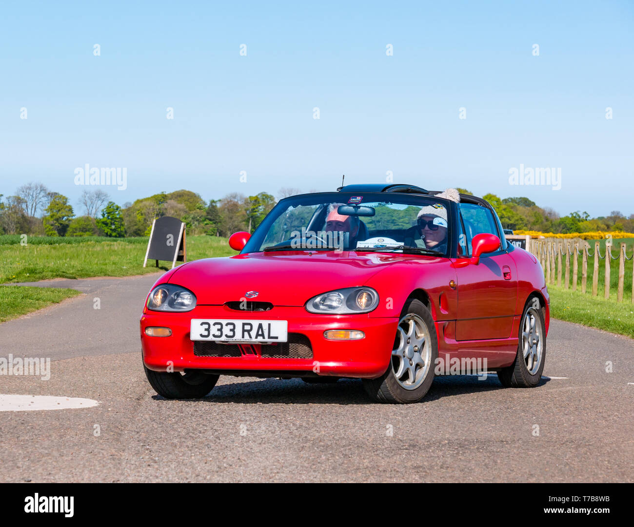 Classic vintage 1994 Suzuki Cappuccino voiture sport décapotable Archerfield, Estate, North Berwick Rotary Club Classic Tour en voiture, East Lothian, Scotland Banque D'Images