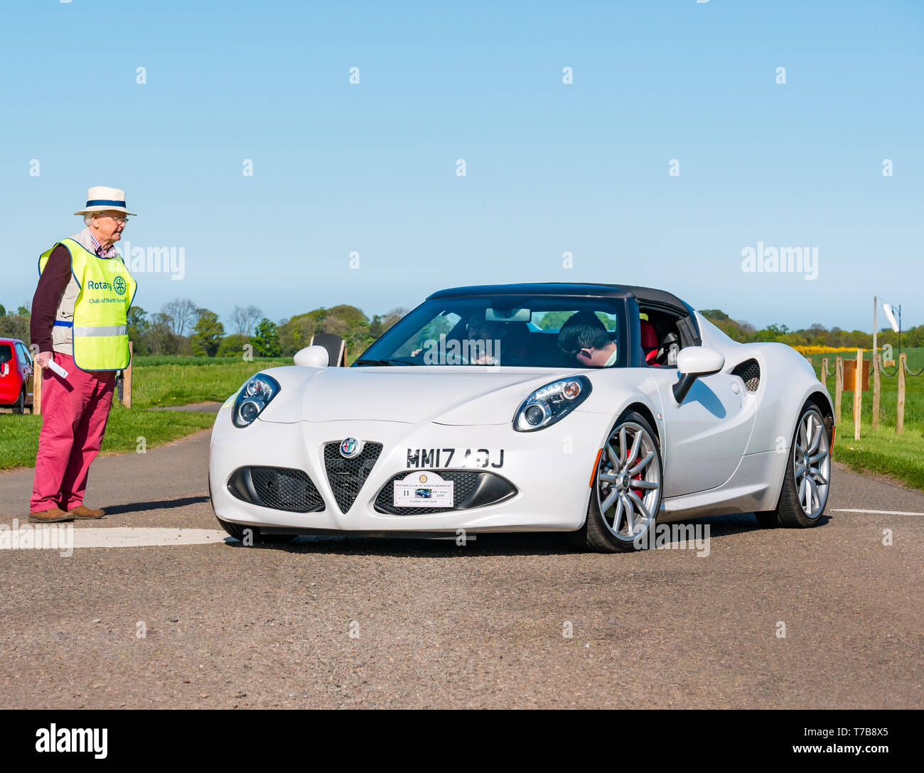 Classic Car 2017 Alfa Romeo 4C, voiture de sport, d'arriver à North Berwick, Immobilier Archerfield Rotary Club voiture classique d' 2019, East Lothian, Scotland, UK Banque D'Images