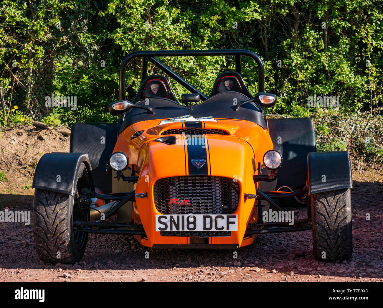 2016 RR235 Raptor orange sports voiture garée à North Berwick, Immobilier Archerfield Rotary Club voiture classique d' 2019, East Lothian, Scotland, UK Banque D'Images