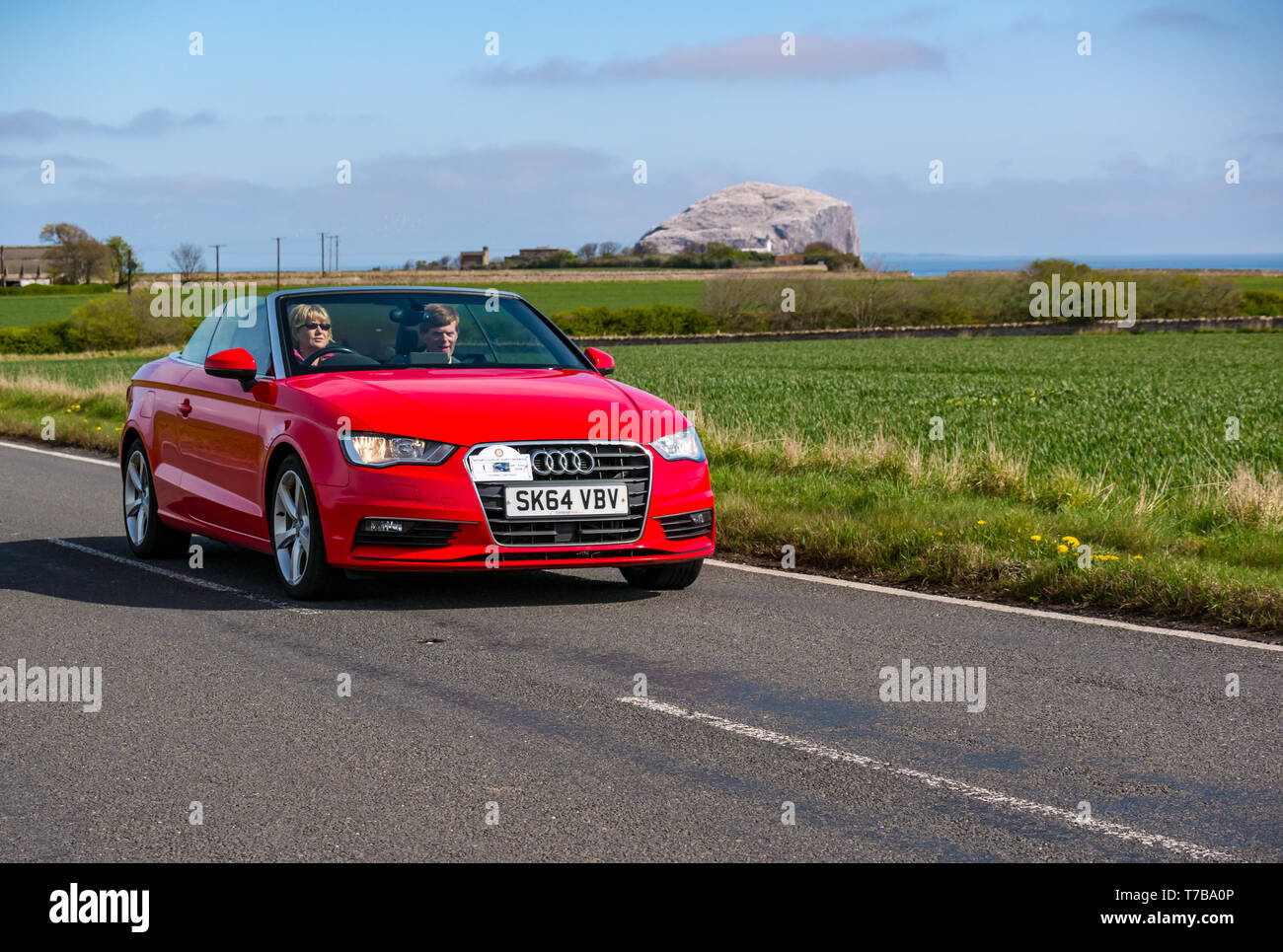 Classic 2014 Audi cabriolet voiture sport décapotable avec Bass Rock, North Berwick Rotary Club voiture classique d' 2019, East Lothian, Scotland, UK Banque D'Images