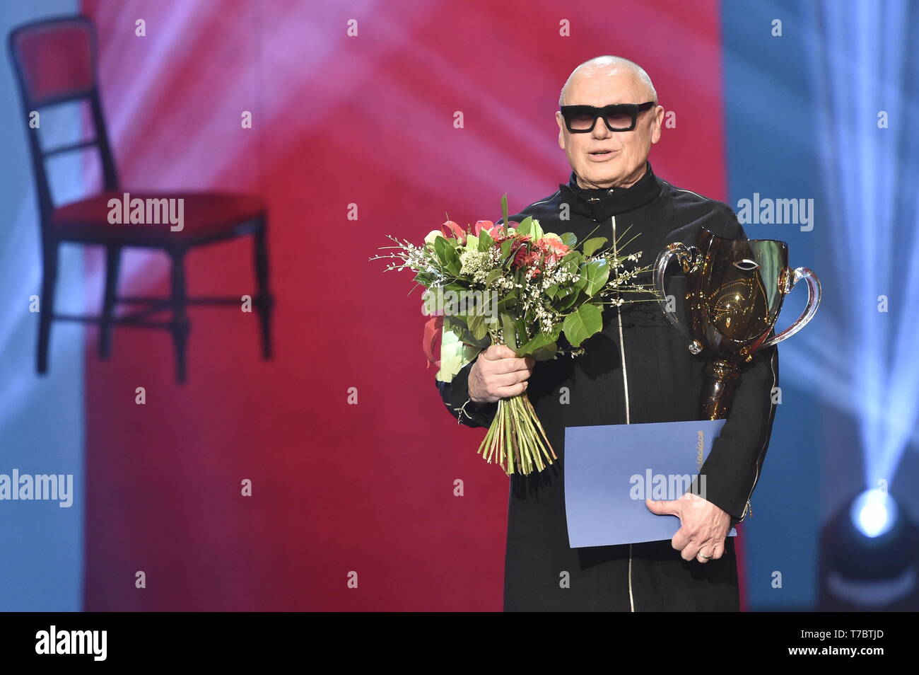 Prague, République tchèque. 24Th Mar, 2018. PHOTO d'artiste, musicien Tchèque, danseur et acteur Jiri Korn va célébrer 70e anniversaire le 17 mai. Jiri Korn reçoit le Prix Thalia ou l'art dans les comédies musicales de l'Association des acteurs tchèques à Prague, République tchèque, le 24 mars 2018. Photo : CTK Vit Simanek/Photo/Alamy Live News Banque D'Images