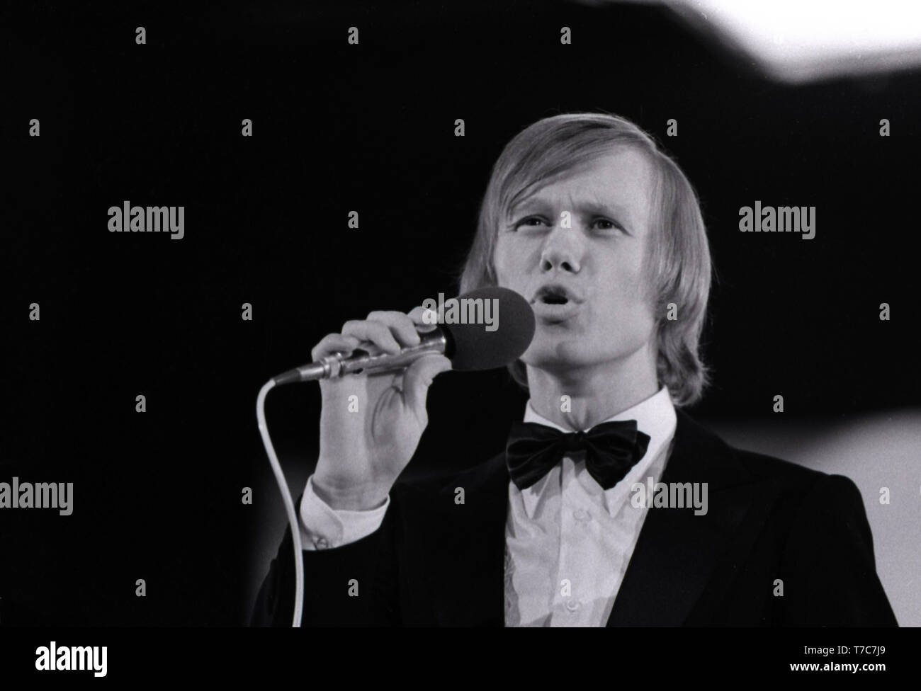 Musicien tchèque, artiste, danseur et acteur Jiri Korn va célébrer 70e anniversaire le 17 mai. (Photo/CTK Alexandr Janovsky) Banque D'Images