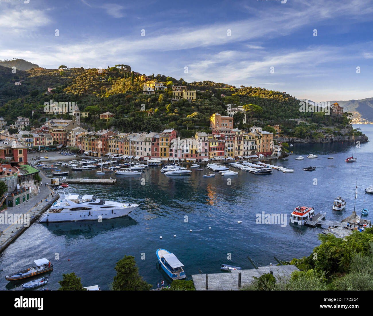 Vue sur le port de Portofino, Italie Banque D'Images