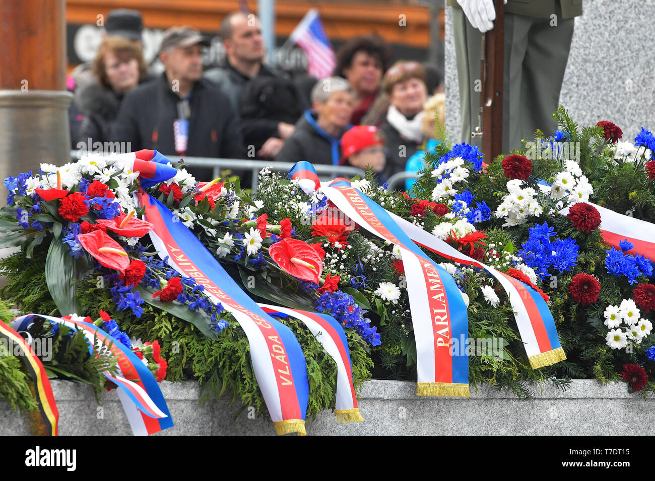 Pilsen, République tchèque. 06 mai, 2019. Le Festival de la libération de quatre jours à Plzen, marquant le 74e anniversaire de la libération de cette ville par les États-Unis et leurs alliés, qui est l'une des plus grandes célébrations de la Victoire en Europe, s'est terminée par un acte de commémoration au granite pylônes de la grâce, de l'Amérique ! Memorial à Plzen, République tchèque, le 6 mai 2019. Quelque 70 000 personnes ont visité le festival malgré le froid et la pluie. Photo : CTK Miroslav Chaloupka/Photo/Alamy Live News Banque D'Images