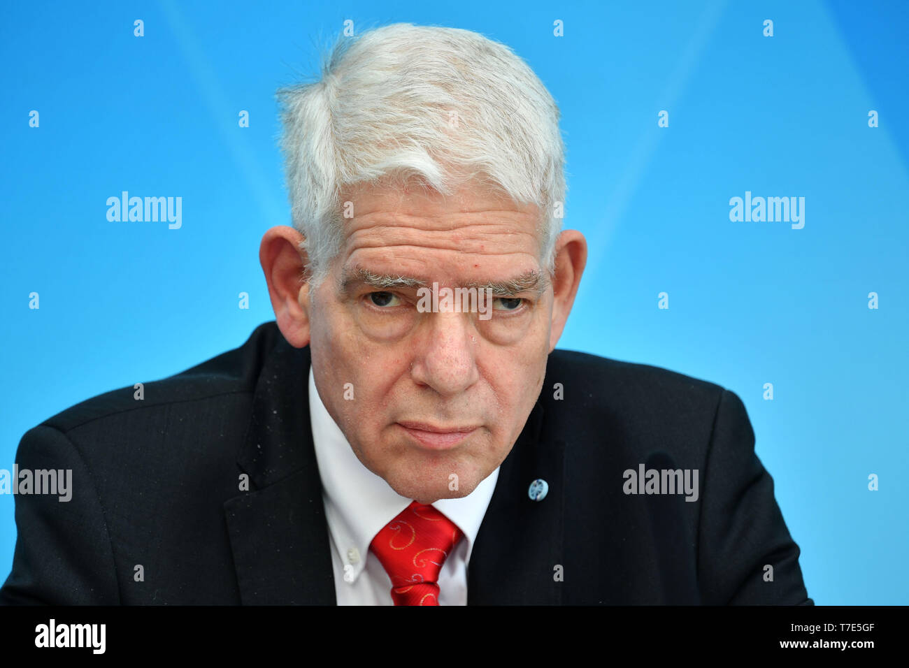 Munich, Allemagne. 07Th Mai, 2019. Josef SCHUSTER (Président du Conseil Central des Juifs en Allemagne), à l'image seule, seule coupe motif, portrait, portrait, portrait. Sujet : des mesures pour la prévention et le contrôle des Antisewithism- Conférence de presse du gouvernement de l'État de Bavière à la Chancellerie d'État à Munich le 07.05.2019. Utilisation dans le monde entier | Credit : dpa/Alamy Live News Banque D'Images