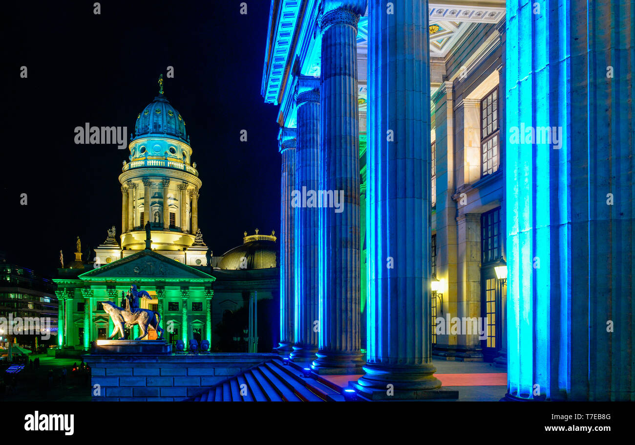 Fête des Lumières, Konzerthaus, Deutscher Dom, Gendarmenmarkt, Mitte, Berlin, Deutschland Banque D'Images