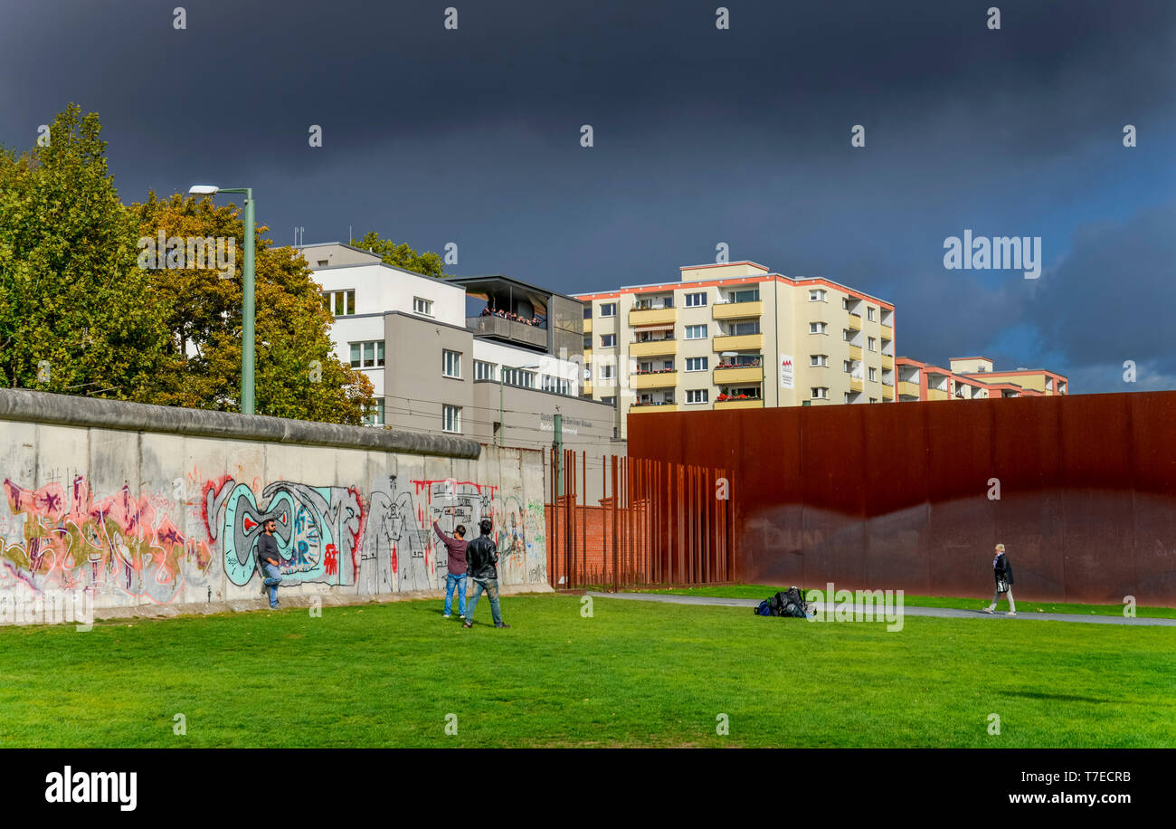 Gedenkstaette Berliner Mauer, Bernauer Strasse, Mitte, Berlin, Deutschland Banque D'Images