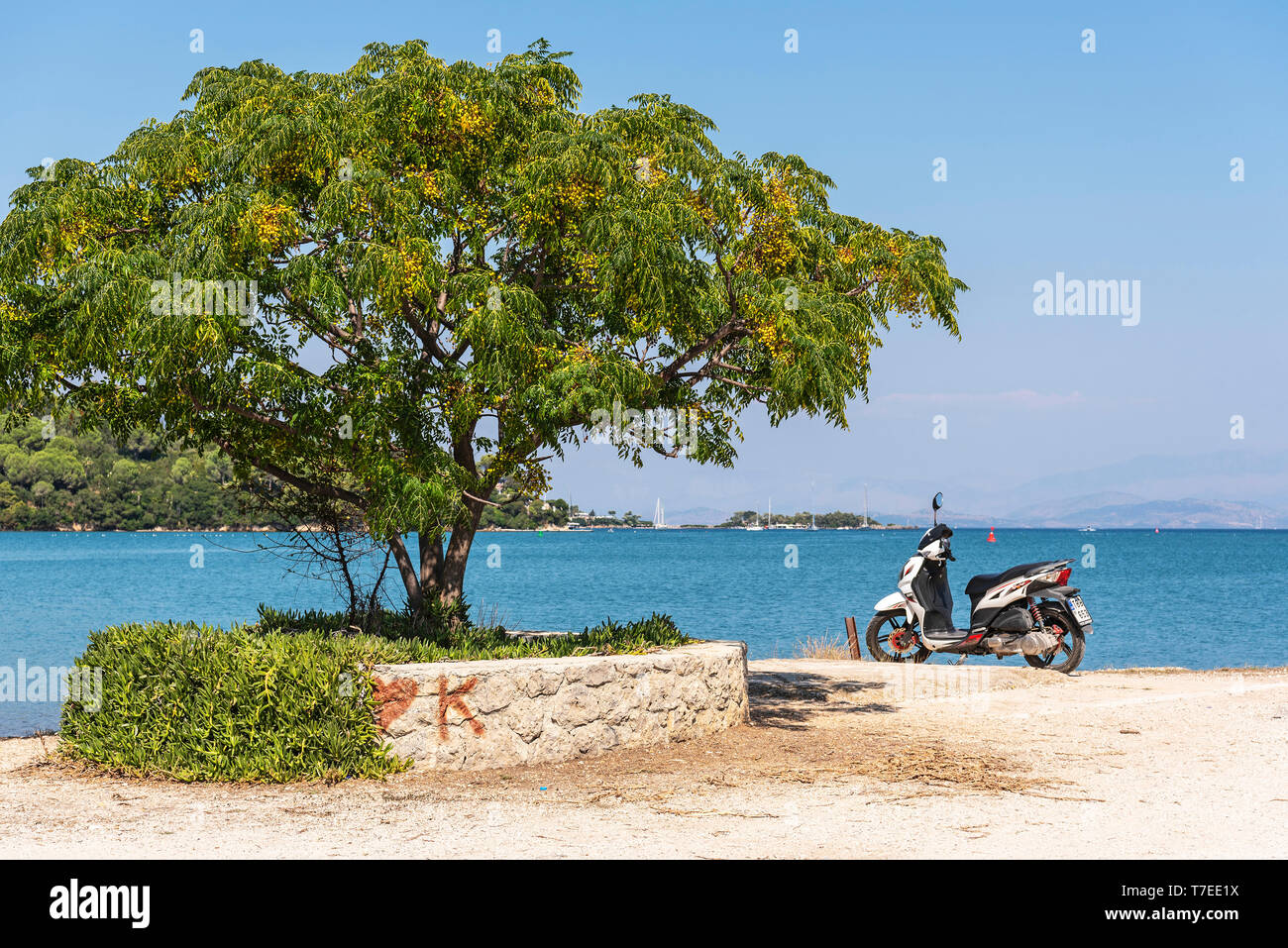 Moto, Gouvia, l'île de Corfou, îles Ioniennes, Grèce, Mer Méditerranée Banque D'Images
