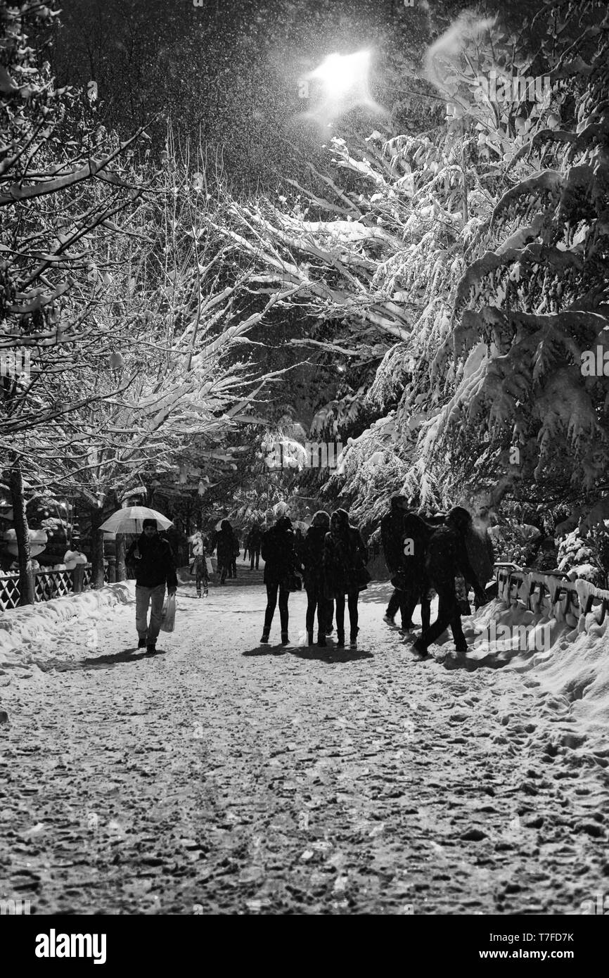 30 décembre 2014, Paris, France des scènes de neige de l'Eskisehir Turquie en une nuit de neige Banque D'Images