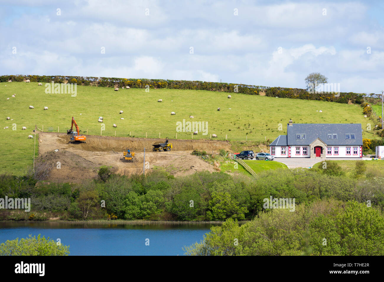 Début de travail sur une nouvelle parcelle d'habitation ou d'un site dans l'Irlande rurale, comté de Donegal. Banque D'Images