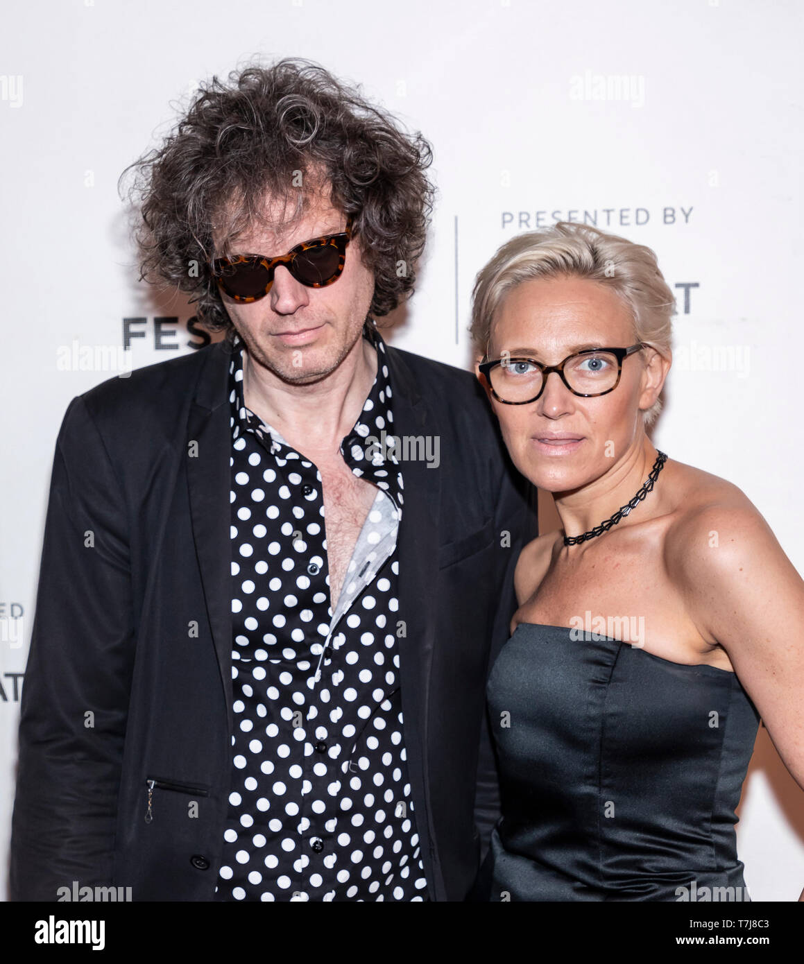 New York, États-Unis. 06Th Mai, 2019. John W. Walter et Vanessa Gould assister à la "Il faut un fou' premiere pendant 2019 Tribeca Film Festival au Théâtre Stella Artois, Manhattan Crédit : Sam Aronov/Pacific Press/Alamy Live News Banque D'Images