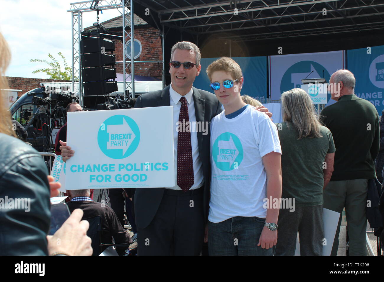 Nathan Gill participant à la partie Brexit rally à Chester Banque D'Images