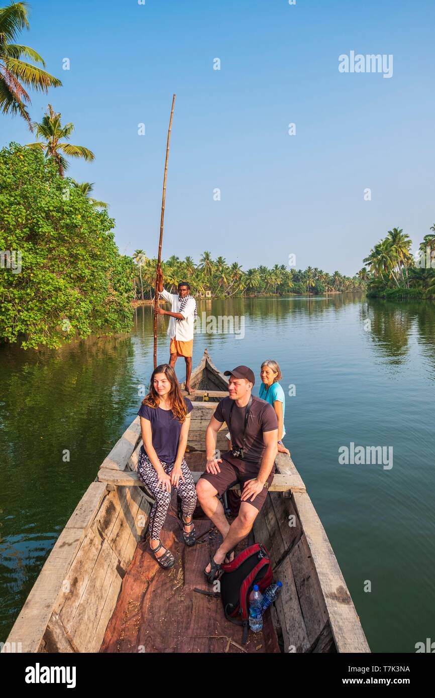 L'Inde, Etat du Kerala, district de Kollam, Munroe island ou Munroturuttu, Inland Island au confluent de la Rivière du lac Ashtamudi et Kallada, backwaters (lagunes et canaux réseaux) visites en bateau Banque D'Images