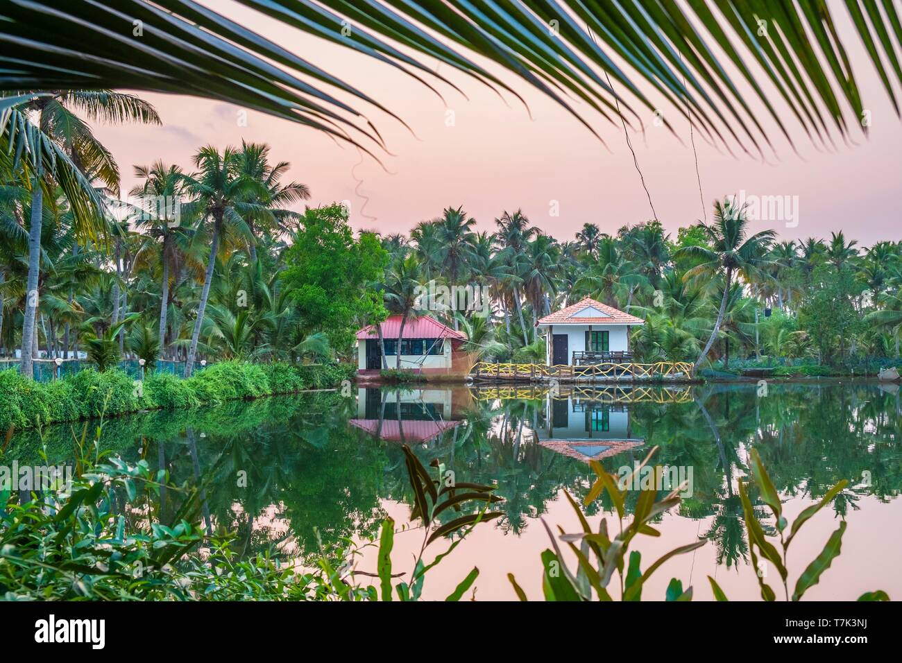 L'Inde, Etat du Kerala, district de Kollam, Munroe island ou Munroturuttu, Inland Island au confluent de la Rivière du lac Ashtamudi et Kallada, Munroe Island Lake Resort guest house Banque D'Images