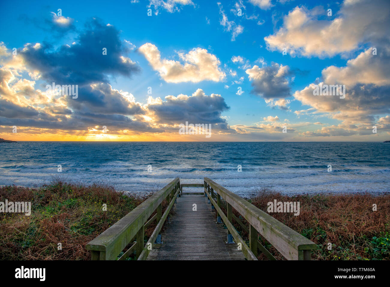 Coucher de soleil sur la mer, Port Logan, Dumfries et Galloway, Écosse Banque D'Images