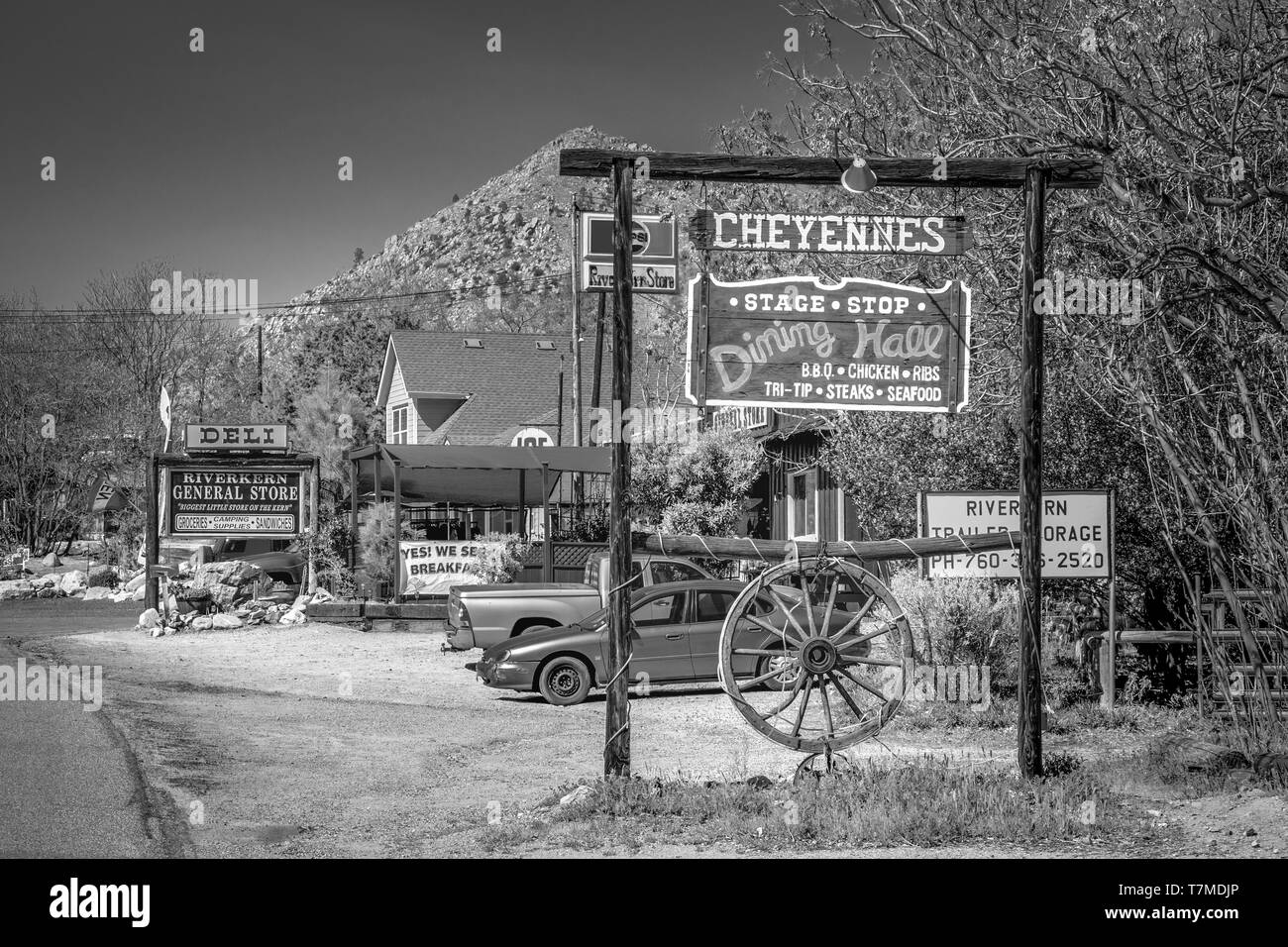Ancien salon à Riverkern dans la forêt nationale de Sequoia - RIVERKERN, UNITED STATES OF AMERICA - Mars 29, 2019 Banque D'Images