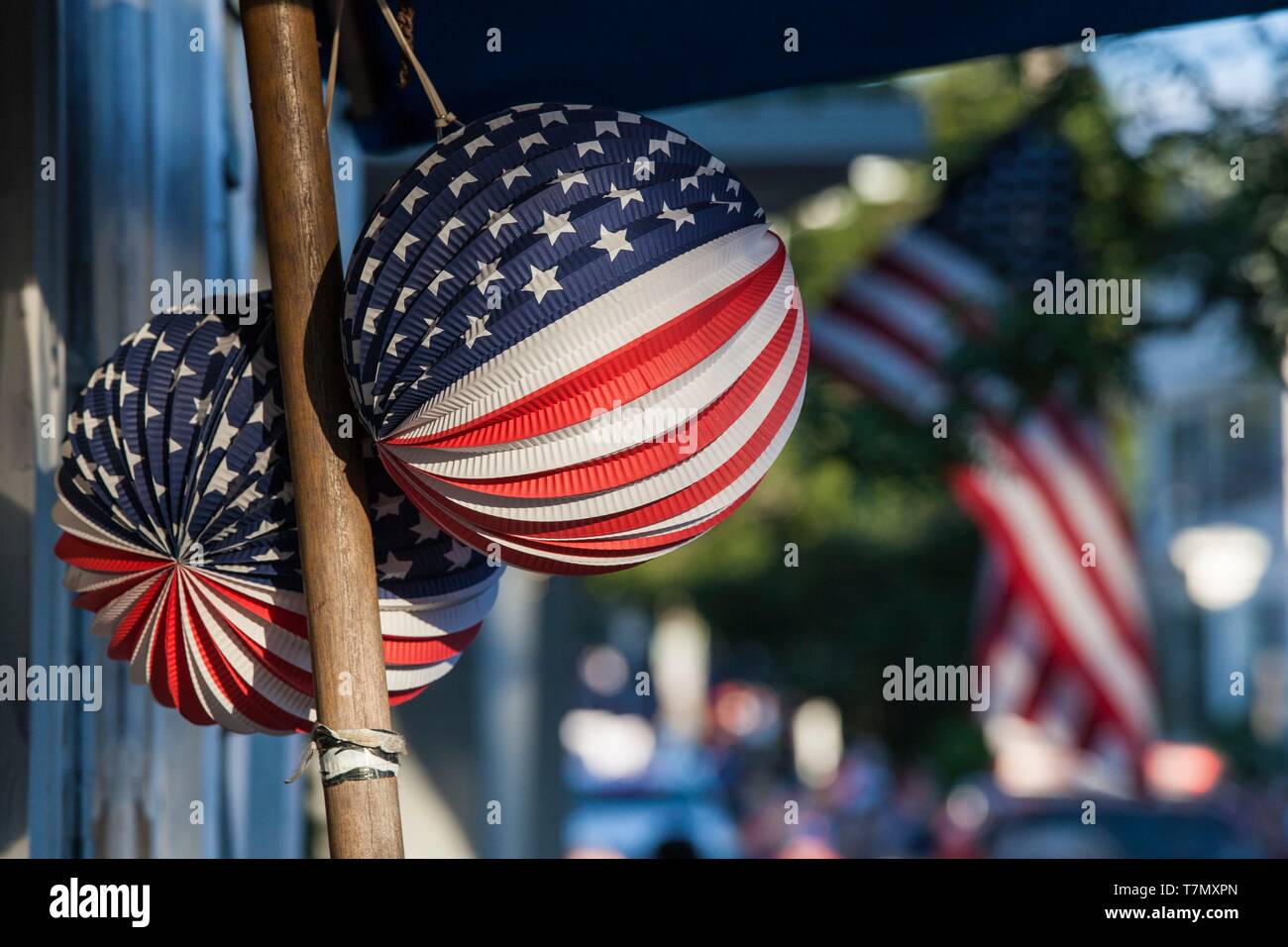 United States, New England, Massachusetts, Cape Ann, Rockport, quatrième de juillet Parade, drapeaux américains Banque D'Images