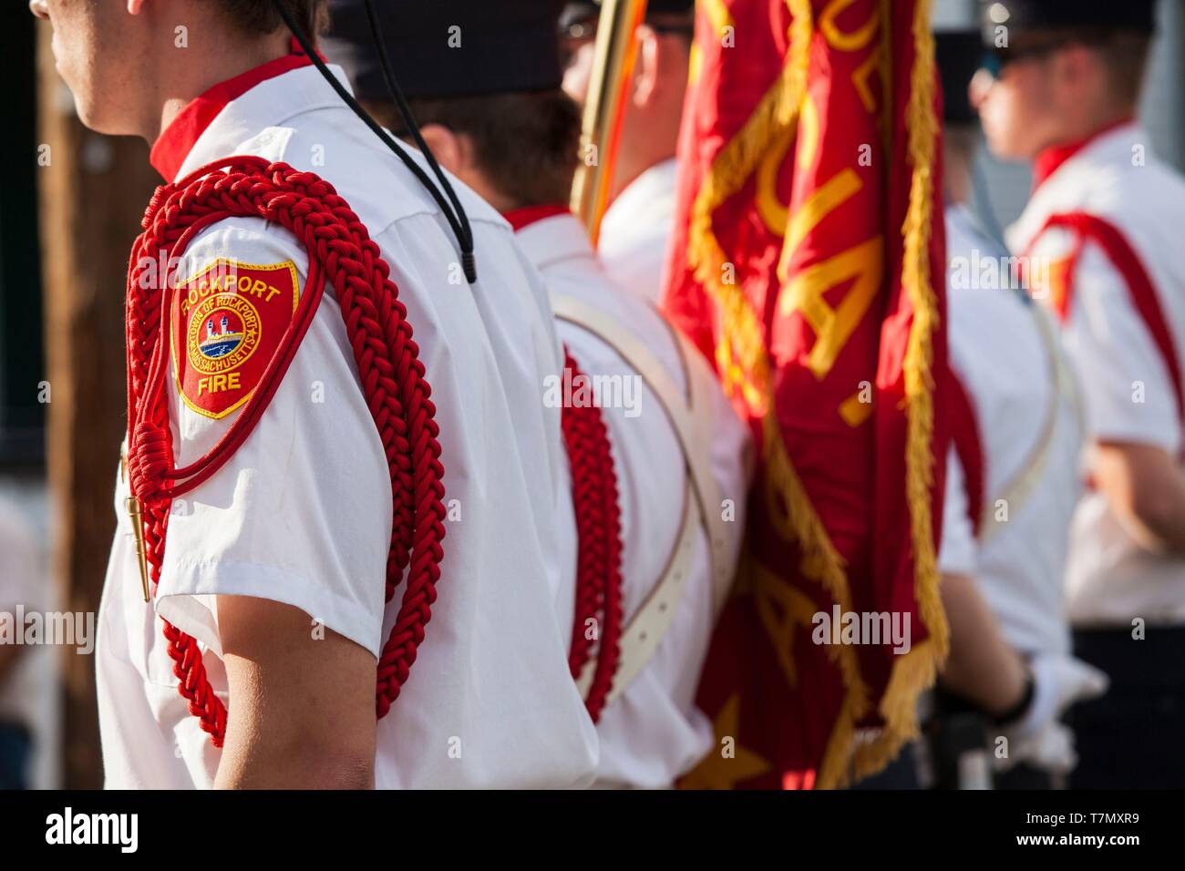 United States, New England, Massachusetts, Cape Ann, Rockport, quatrième de juillet, Parade des pompiers de marche Banque D'Images
