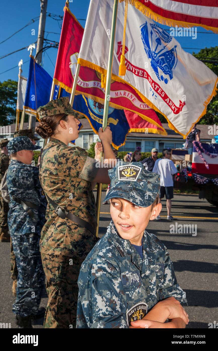 United States, New England, Massachusetts, Cape Ann, Gloucester, quatrième de juillet horribles Parade, color guard Banque D'Images