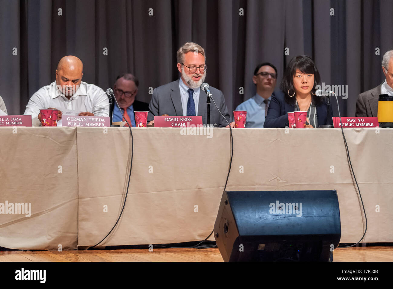 New York, États-Unis. 07Th Mai, 2019. Les locataires se sont ralliés à la NYC Louer Lignes directrices réunion du Conseil au cours de la Cooper Union à Manhattan. Les locataires, les militants et les organisateurs communautaires ont exigé plus d'augmentations de loyer pour les locataires à louer appartements-stabilisées. Crédit : La Société Holtermann-Gorden/Pacific Press/Alamy Live News Banque D'Images