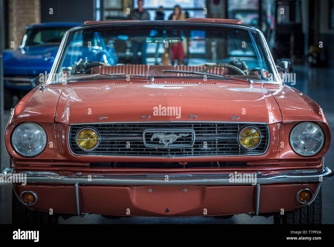 Ford Mustang cabriolet en parfait état original, la meilleure voiture pour l'amateur de muscle ancien Banque D'Images
