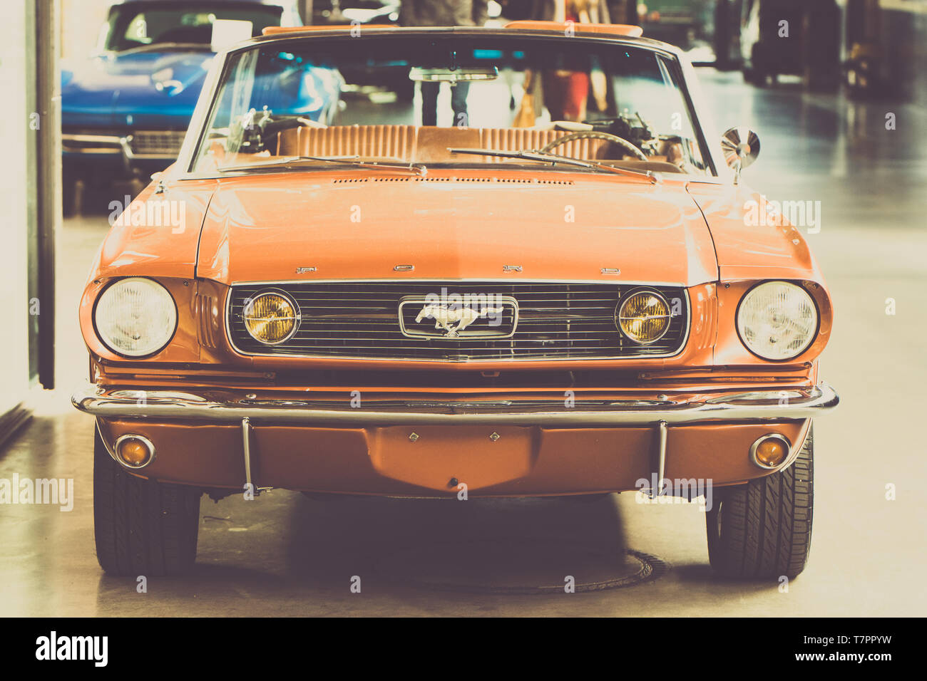 Ford Mustang cabriolet en parfait état original, la meilleure voiture pour l'amateur de muscle ancien Banque D'Images